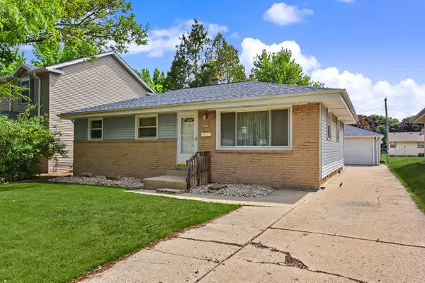 4808 S 24th St, Milwaukee, WI 53221