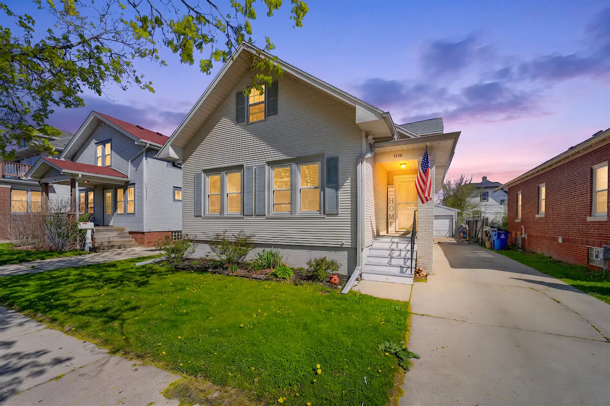 1238 Romayne Ave, Racine, WI 53402 - #1