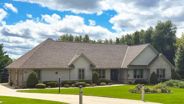 N53W27843 Hanover Hill Rd, Sussex, WI 53089