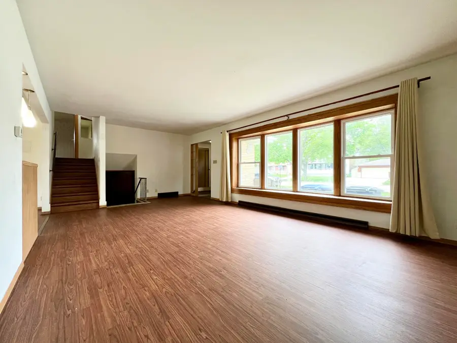 3205 N 10th St, Sheboygan, WI 53083 - #3