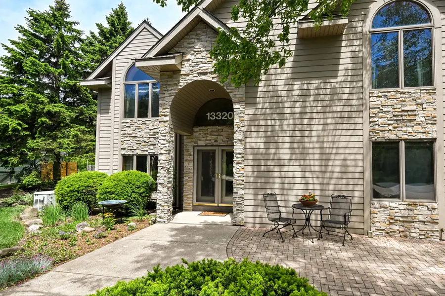 13320 W North Ln, New Berlin, WI 53151 - #2