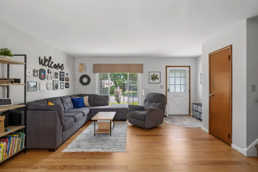 414 11th Ave S, Onalaska, WI 54650 - #2