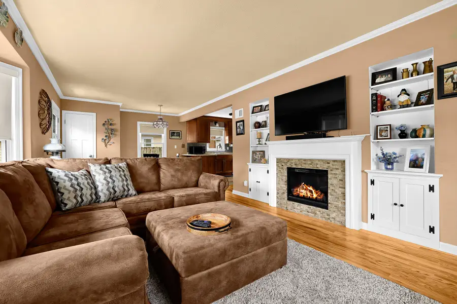 348 24th St S, La Crosse, WI 54601 - #3