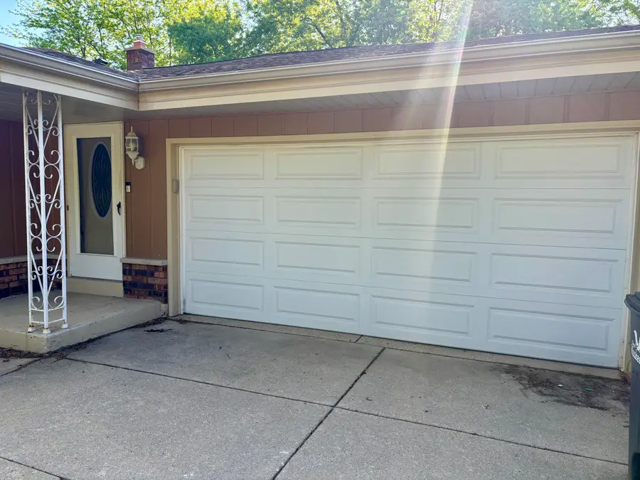 506 Cheyenne Dr, Waukesha, WI 53188 - #2