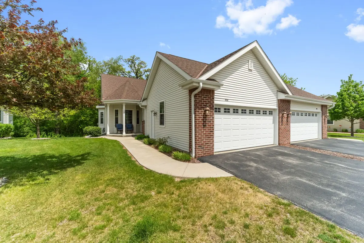 830 Elise Ct, Waukesha, WI 53189 - #1
