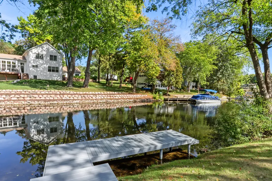 W5225 Sterlingworth Ct, Lauderdale Lakes, WI 53121 - #2