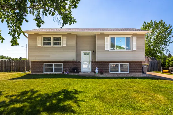 3030 North Ct, Holmen, WI 54636