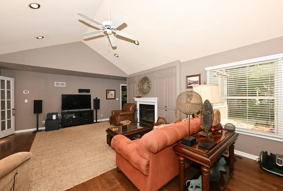 3554 Cranberry Ln, Caledonia, WI 53404 - #3