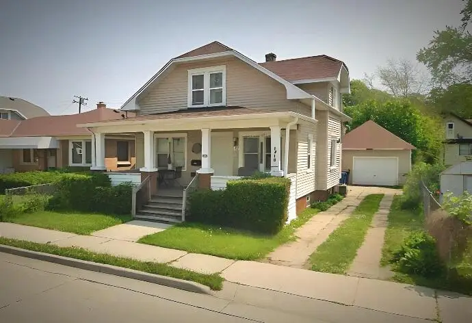 1815 Superior St, Racine, WI 53402 - #1