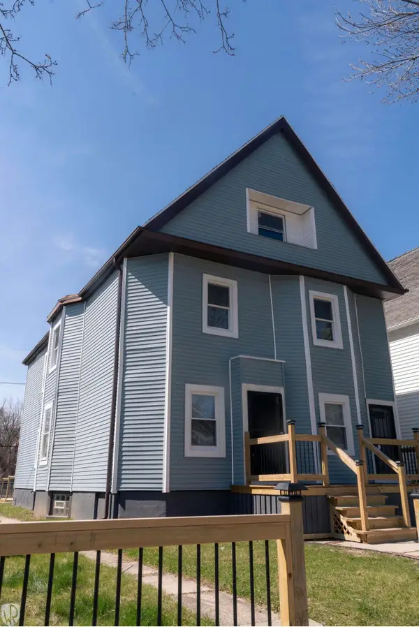 2163 N 38th St, Milwaukee, WI 53208