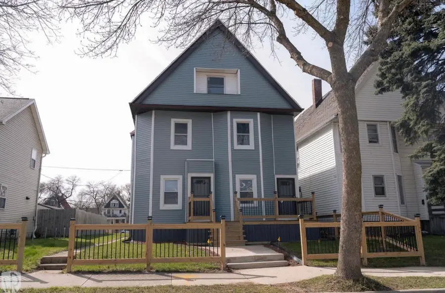 2163 N 38th St, Milwaukee, WI 53208 - #2