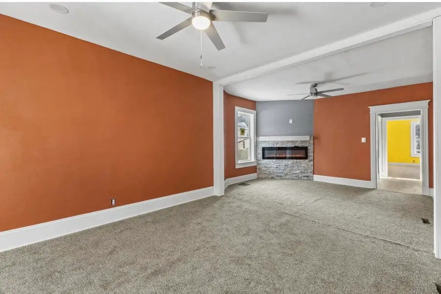 2163 N 38th St, Milwaukee, WI 53208 - #3