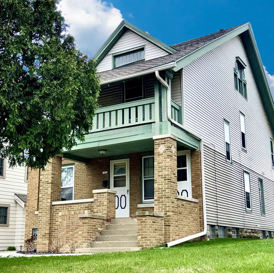 1825 N 58th St, Milwaukee, WI 53208 - #2