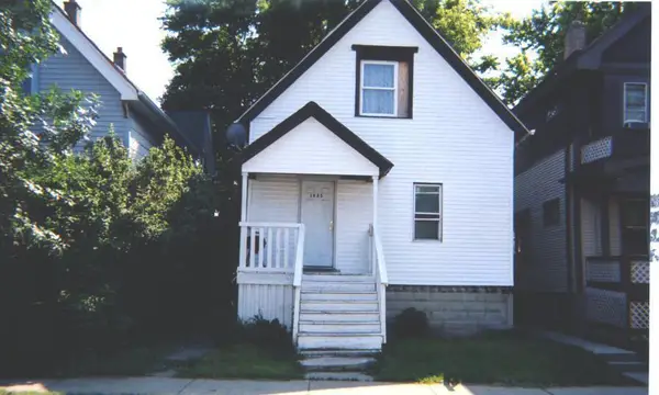 1935 W Monroe St, Milwaukee, WI 53205