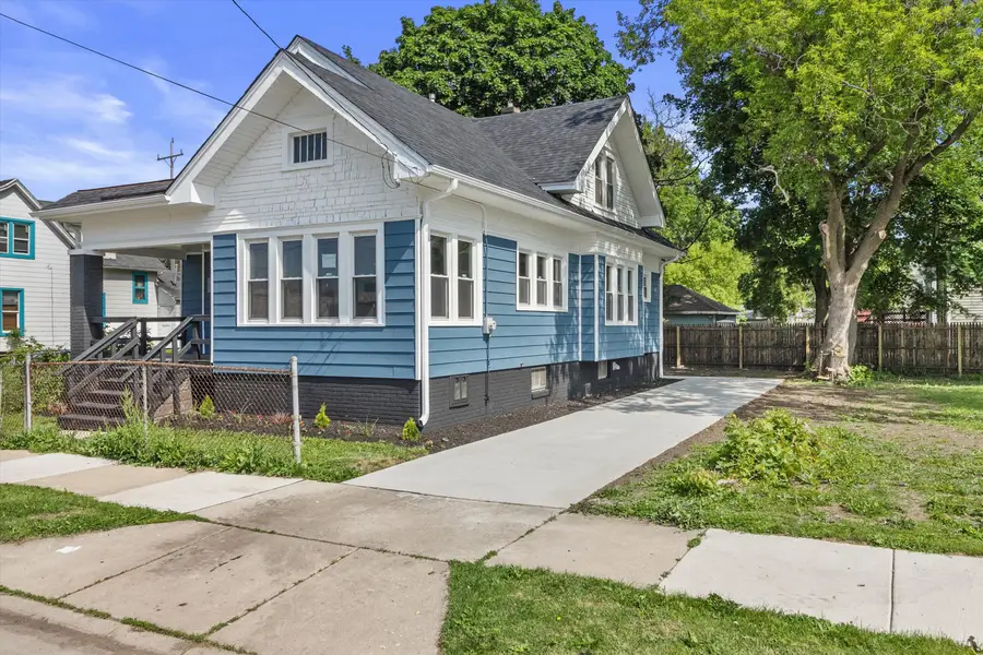 1342 St Patrick St, Racine, WI 53404 - #2
