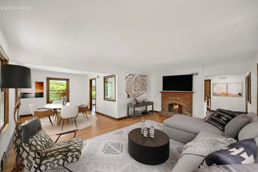 6319 N Bay Ridge Ave, Whitefish Bay, WI 53217 - #3