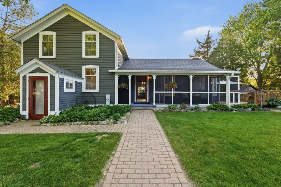 1770 Pleasant Valley Rd, Grafton, WI 53024 - #3