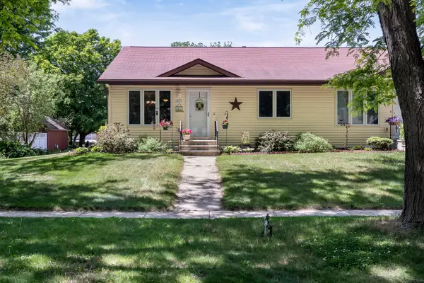 405 Grant St S, Houston, MN 55943