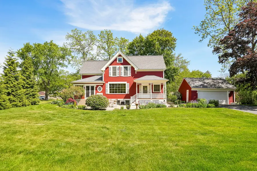 140 W Good Hope Rd, Glendale, WI 53217 - #2