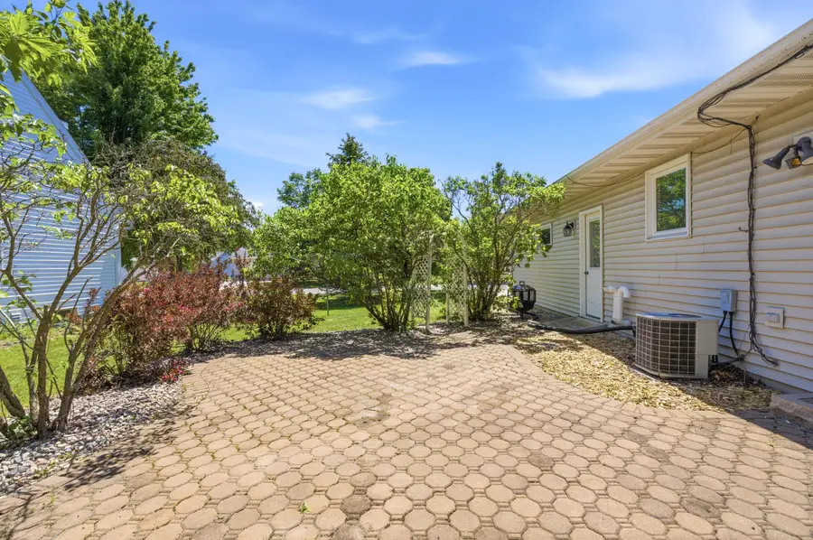 271 Southview Rd, Fond Du Lac, WI 54935 - #3