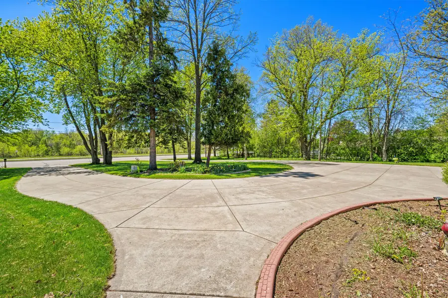 11034 W Bradley Rd W, Milwaukee, WI 53224 - #2