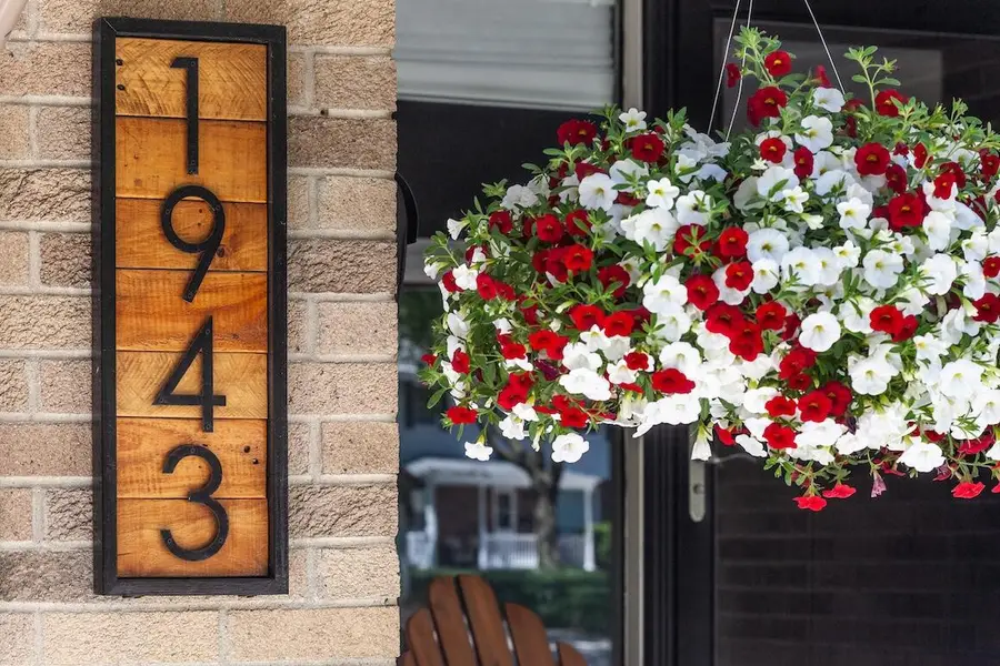 1943 River Park Ct, Wauwatosa, WI 53226 - #2