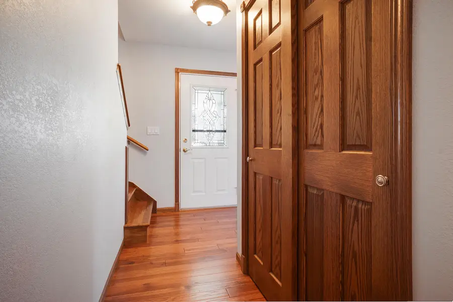 524 Birch Ln, Hartford, WI 53027 - #2