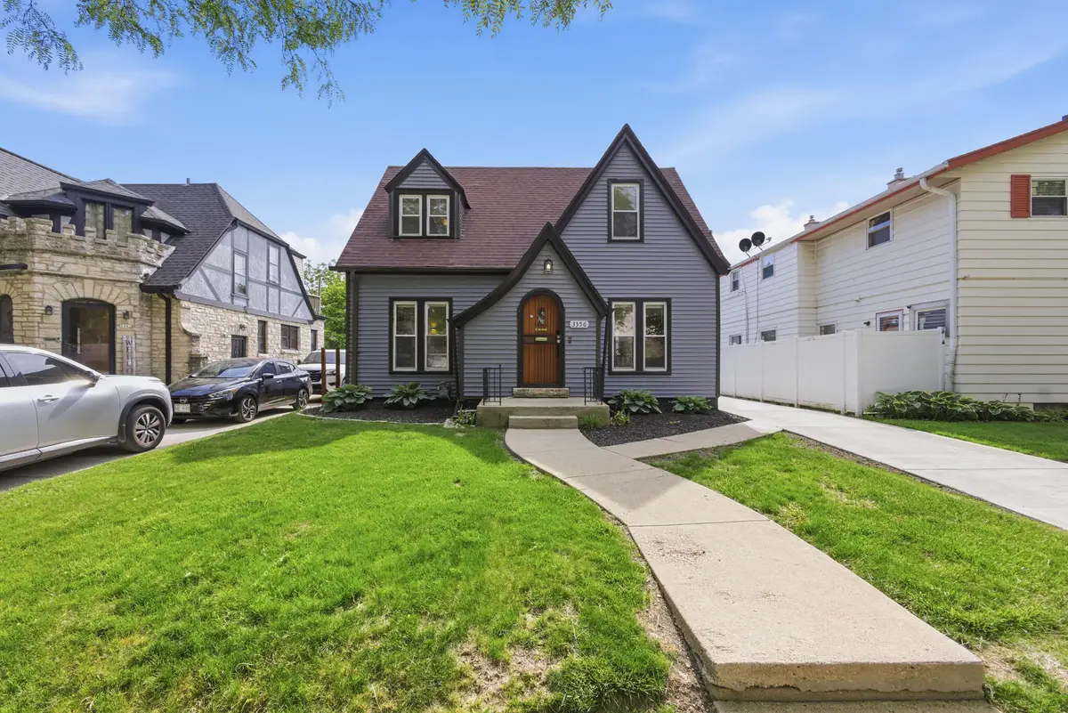 3356 N 47th St, Milwaukee, WI 53216 - #1