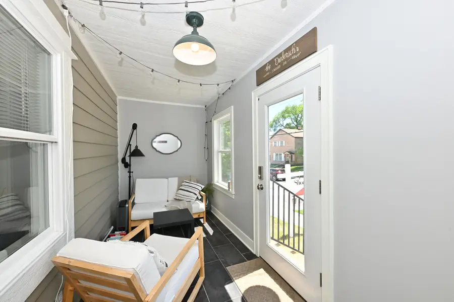 458 W Chestnut St, Port Washington, WI 53074 - #3