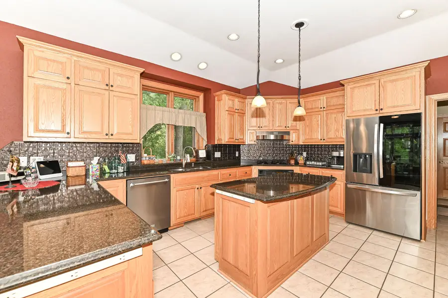 30927 Lawn Dr, Waterford, WI 53185 - #2