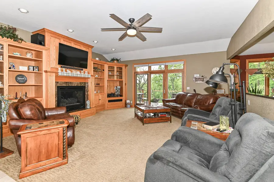 30927 Lawn Dr, Waterford, WI 53185 - #3
