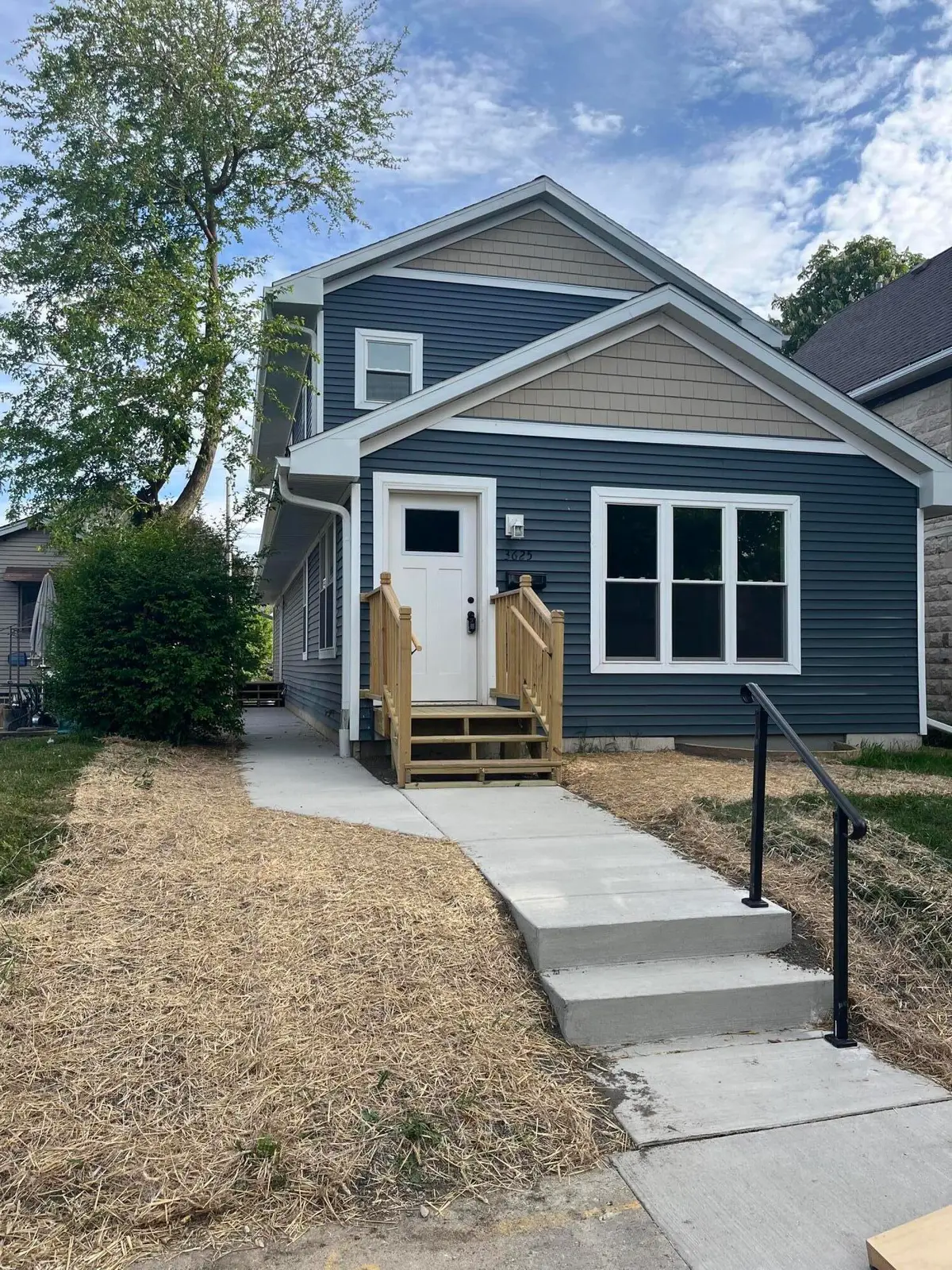 3625 E Somers Ave, Cudahy, WI 53110 - #1