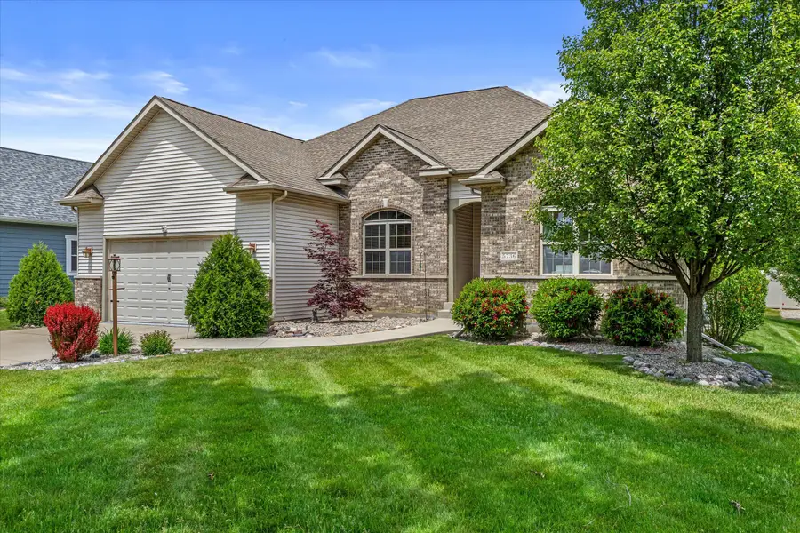 5736 84th St, Kenosha, WI 53142 - #2