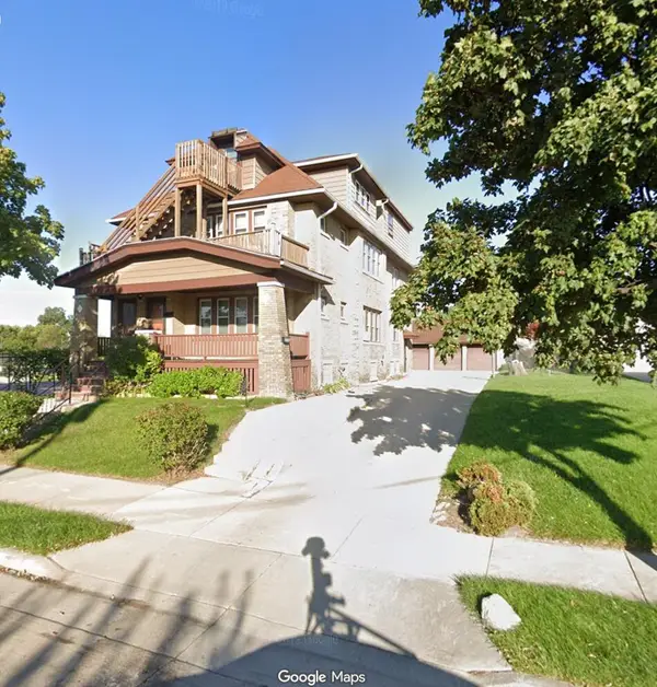 2028 N 16th St, Milwaukee, WI 53205