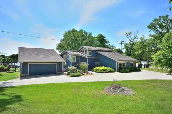 W339N5275 Road O, Merton, WI 53058