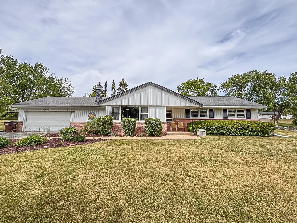 18260 W Willow Rd, New Berlin, WI 53146 - #1