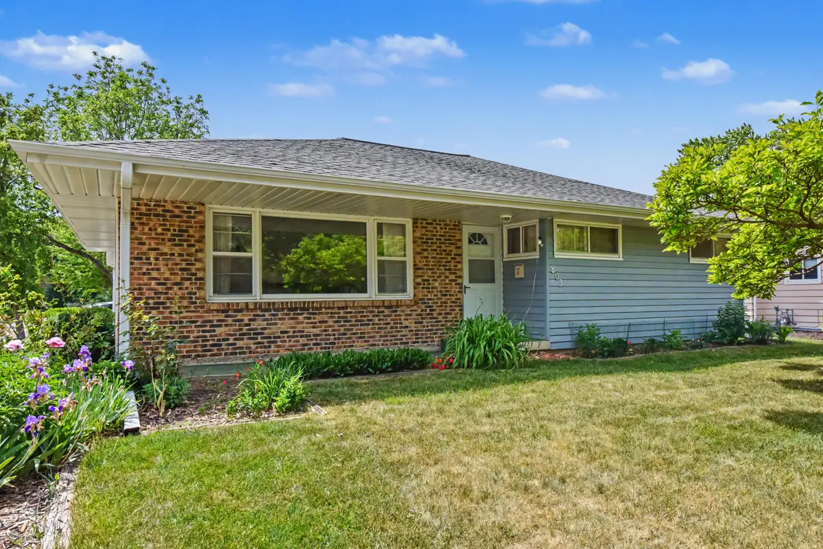 803 W Washington Ave, Waukesha, WI 53188 - #1