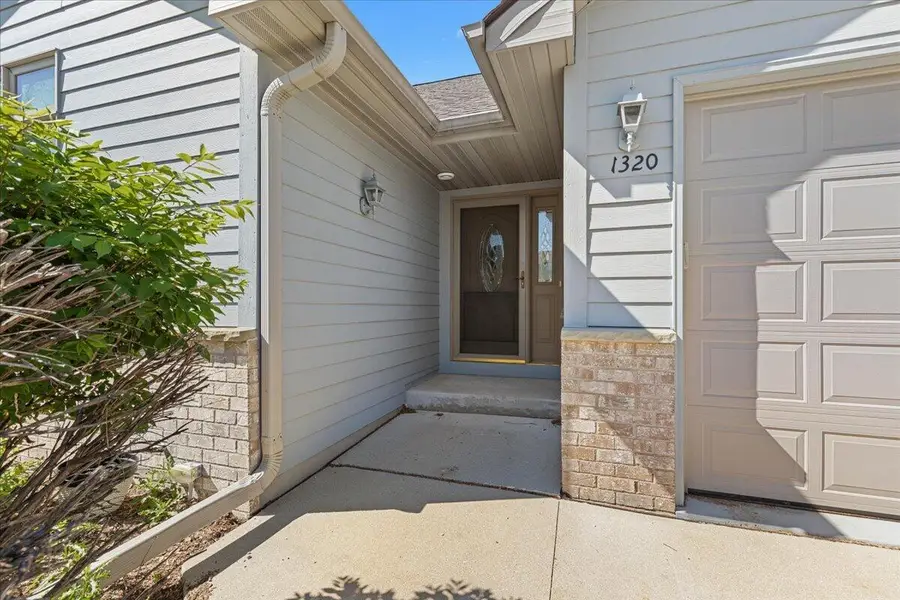1320 West Heights Ct, West Bend, WI 53095 - #2