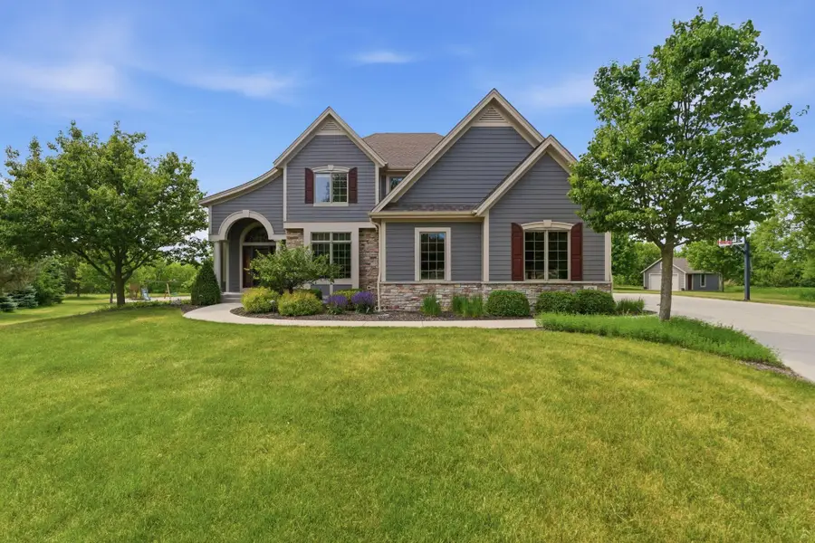 439 Pineview Ct N, Colgate, WI 53017 - #2