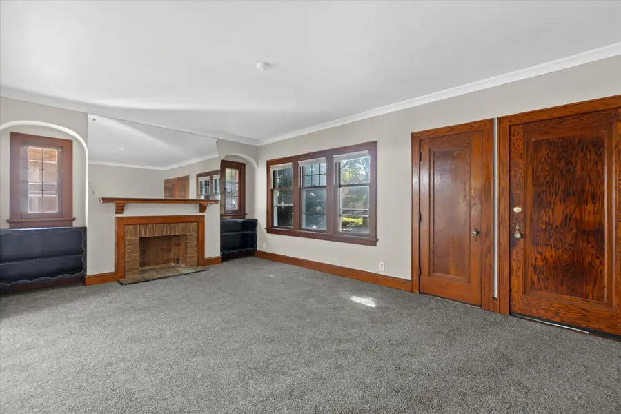 4642 W Medford Ave, Milwaukee, WI 53216 - #2