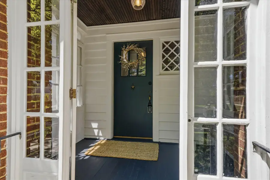 1900 E Marion St, Shorewood, WI 53211 - #3