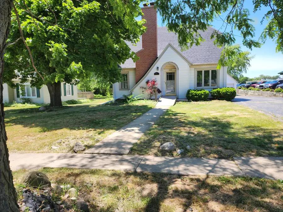 1604 Main St, Union Grove, WI 53182 - #2
