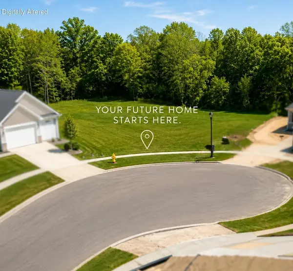 1920 Arbor Vista Pl, West Bend, WI 53095