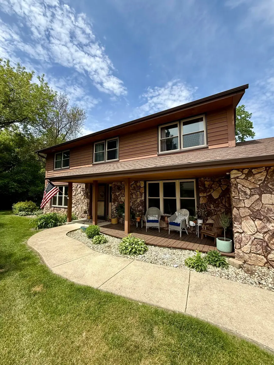 2556 N Green Bay Rd, Mount Pleasant, WI 53405 - #3