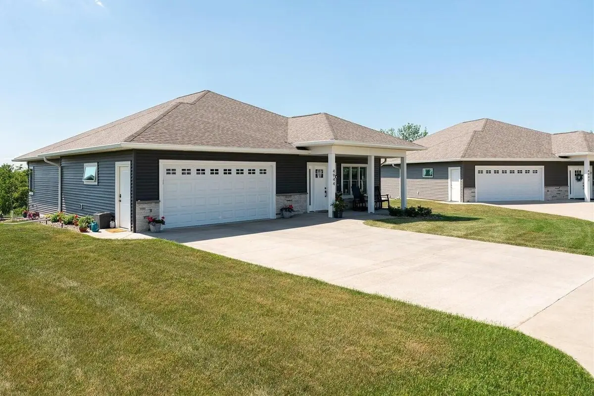W4944 Battlestone Station Rd, La Crosse, WI 54601 - #1