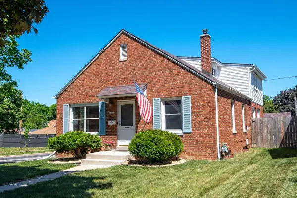 2802 S 47th St, Milwaukee, WI 53219