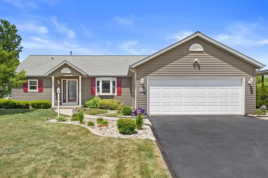 6620 Ranger Dr, Mount Pleasant, WI 53406 - #2