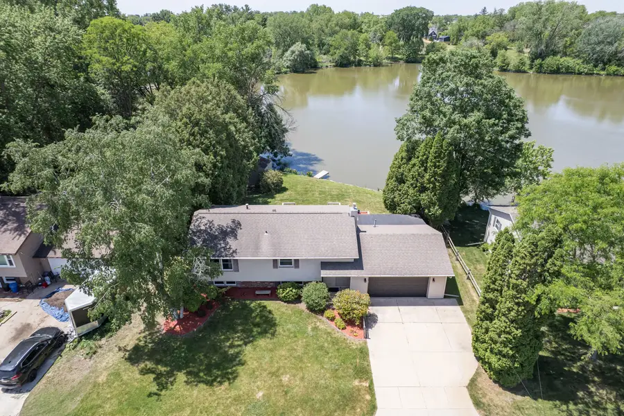 718 N Water St, Watertown, WI 53098 - #2