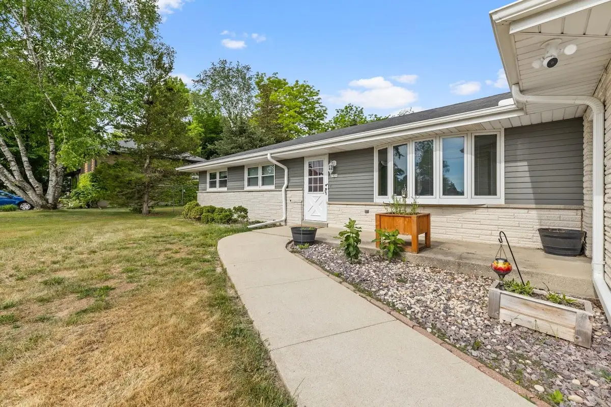 6559 N Sandy Acre Rd, Trenton, WI 53090 - #1