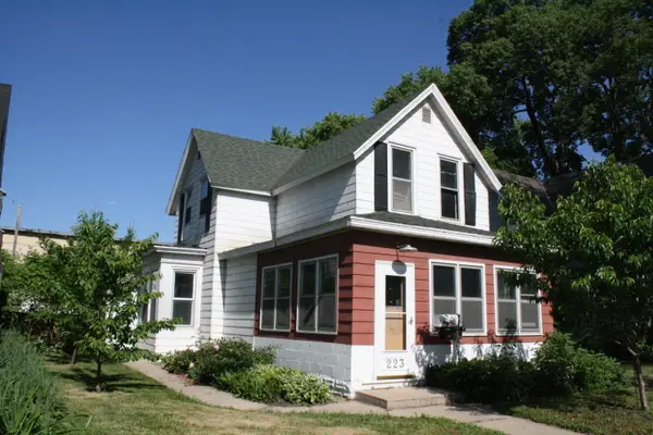 223 Copeland Ave, La Crosse, WI 54603